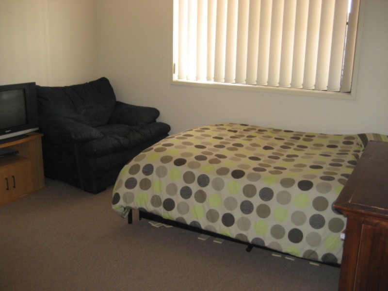 2/16 Bentham Place, Anna Bay NSW 2316