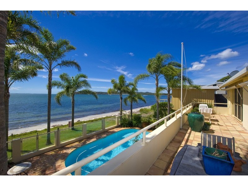 10 Cook Street, Salamander Bay NSW 2317