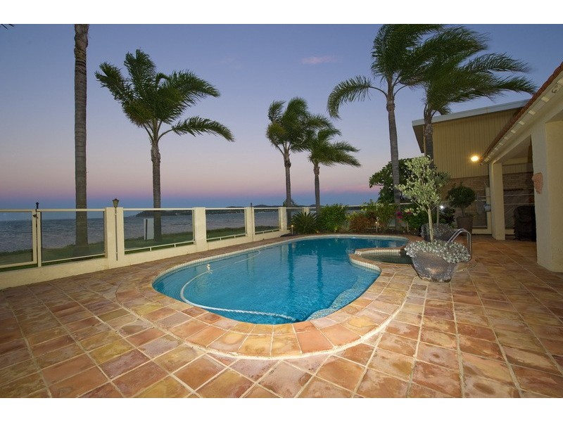 10 Cook Street, Salamander Bay NSW 2317