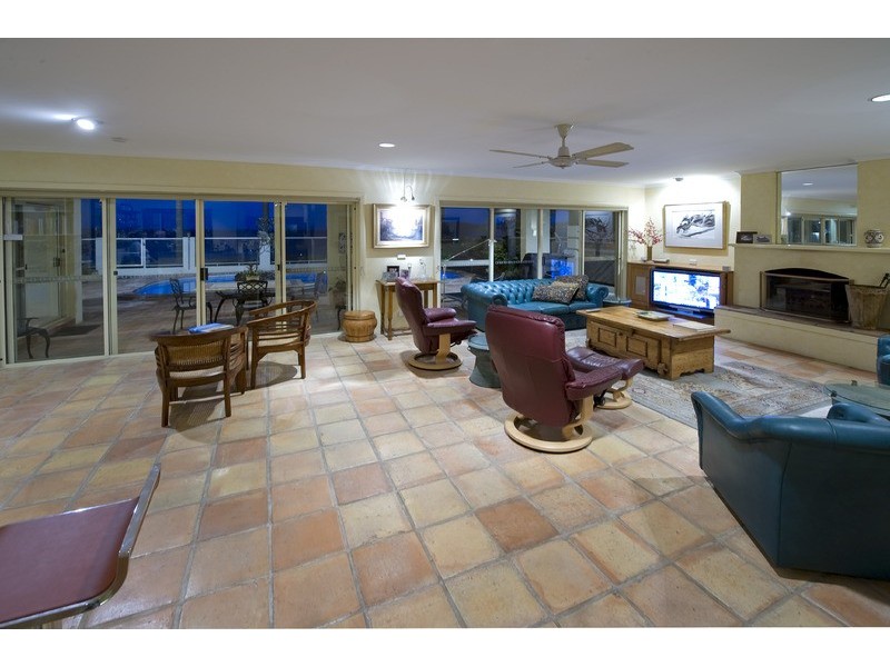 10 Cook Street, Salamander Bay NSW 2317