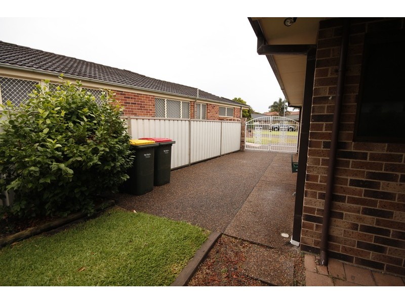 33 Shoreline Drive, Fingal Bay NSW 2315