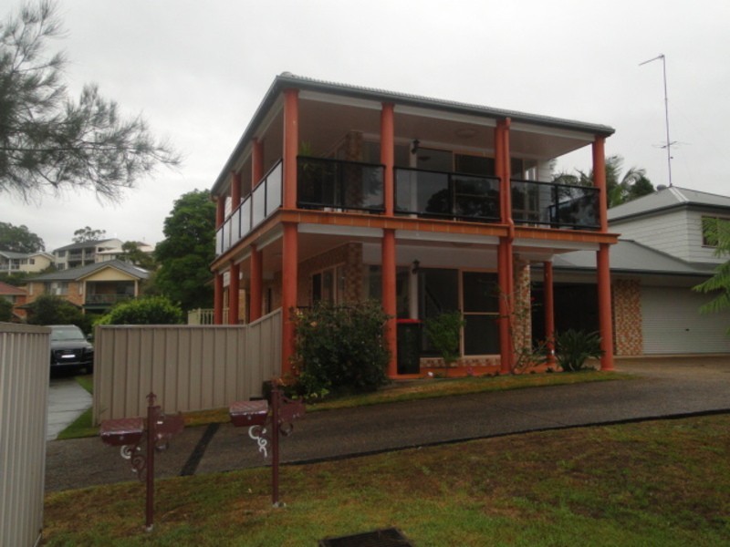1/13 Redman Place, Soldiers Point NSW 2317