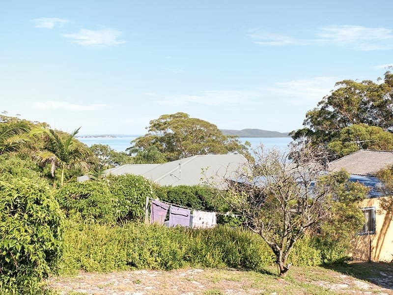 39 Gloucester Street, Nelson Bay NSW 2315