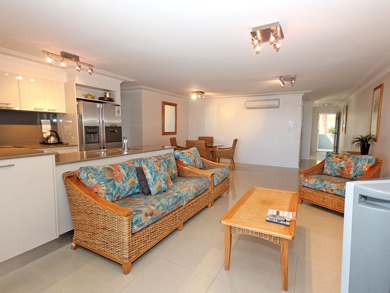 4/11 Columbia Close, Nelson Bay NSW 2315