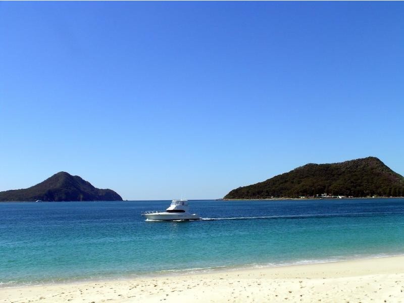 8 The Helm /22 Voyager Close, Nelson Bay NSW 2315