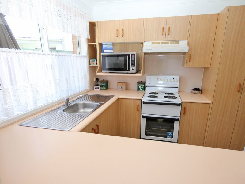 3 Redman Place, Soldiers Point NSW 2317