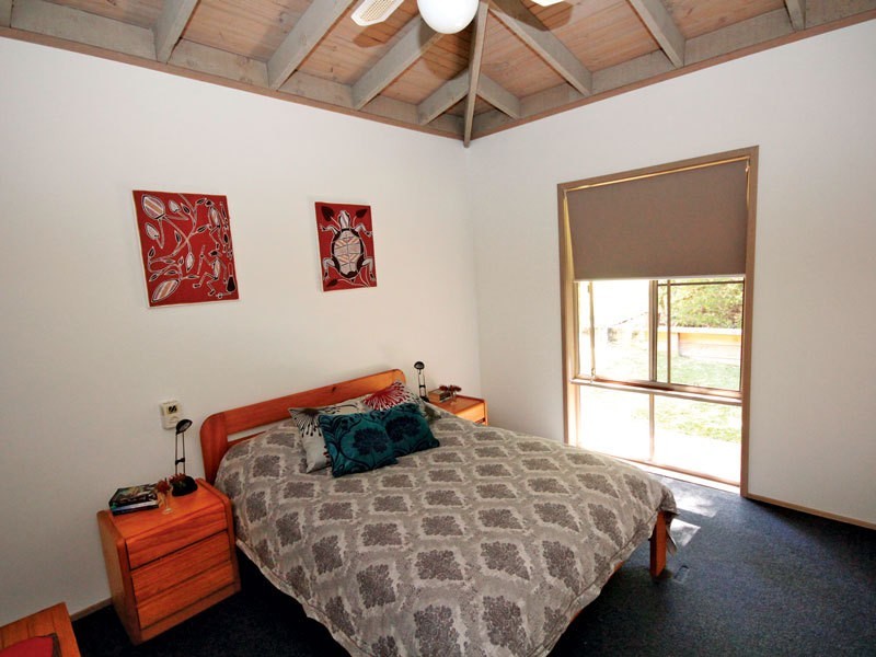 2 Tareebin Road, Nelson Bay NSW 2315