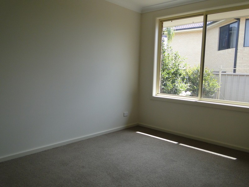 2/40 Yachtsman Crescent, Salamander Bay NSW 2317