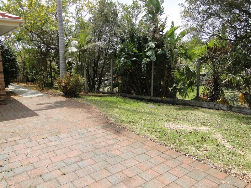 2/40 Yachtsman Crescent, Salamander Bay NSW 2317