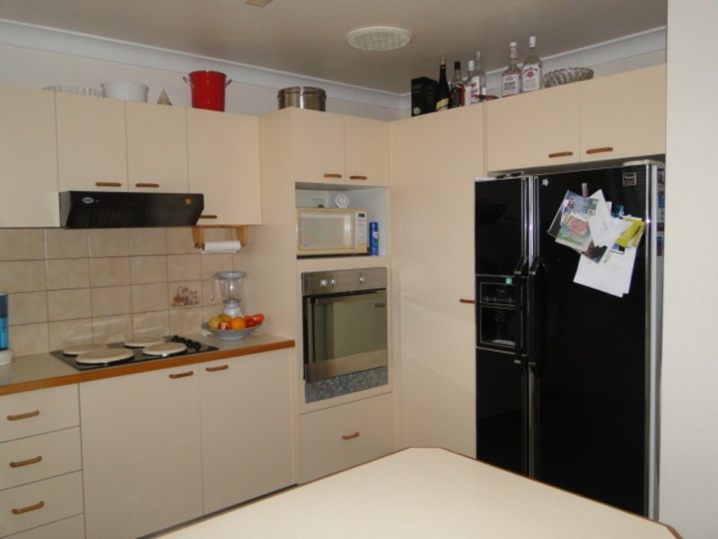 2 Lambton Close, Salamander Bay NSW 2317