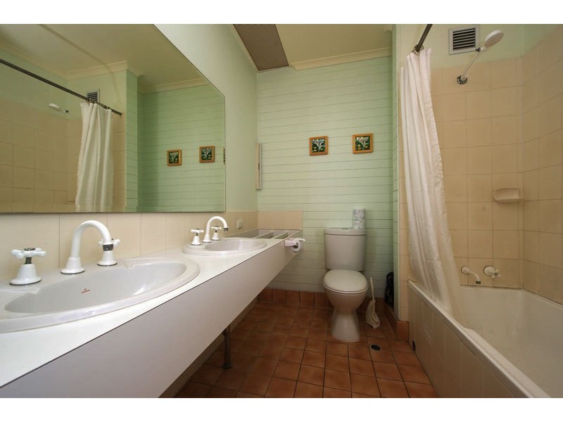 2/4 Cromarty Road, Soldiers Point NSW 2317