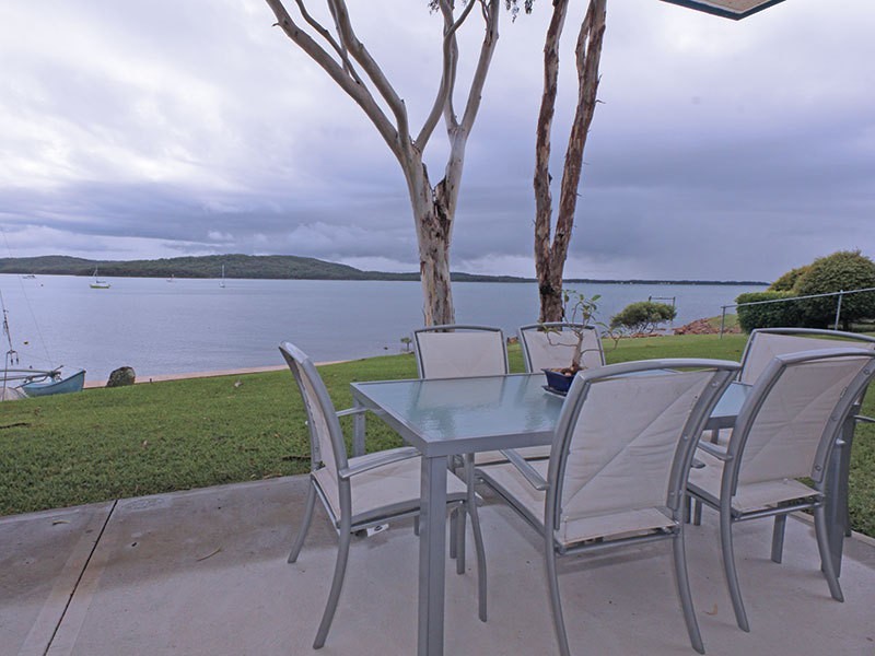 8/105 Soldiers Point Road, Soldiers Point NSW 2317