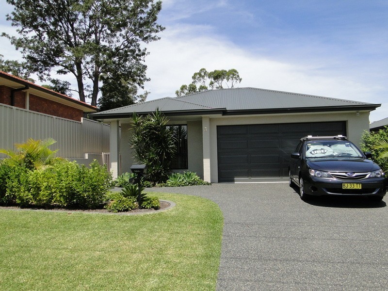 3 Wentworth Avenue, Nelson Bay NSW 2315