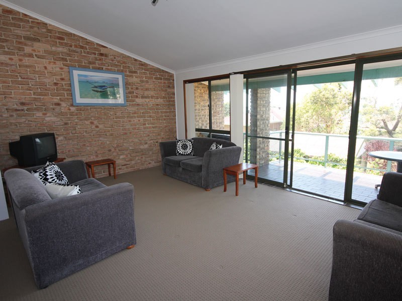 4 “Fore dek”/17 Soldiers Point Road, Soldiers Point NSW 2317