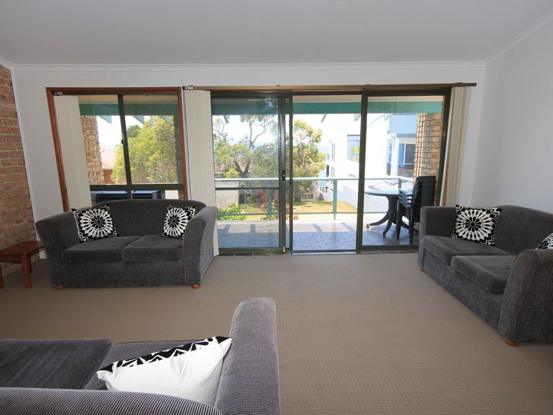 4 “Fore dek”/17 Soldiers Point Road, Soldiers Point NSW 2317