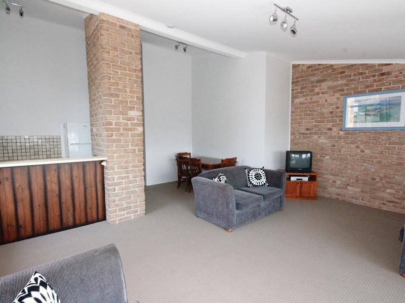 4 “Fore dek”/17 Soldiers Point Road, Soldiers Point NSW 2317