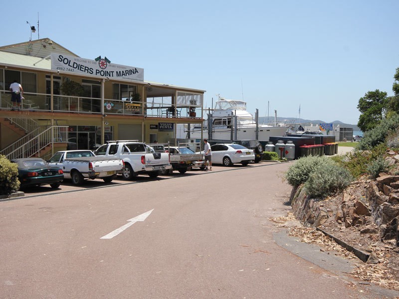 4 “Fore dek”/17 Soldiers Point Road, Soldiers Point NSW 2317