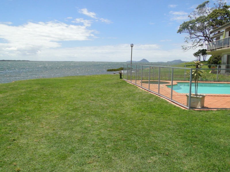 1/109 Soldiers Point Road, Soldiers Point NSW 2317