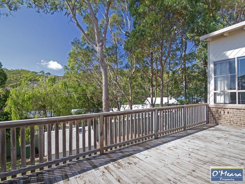 2 Tareebin Road, Nelson Bay NSW 2315