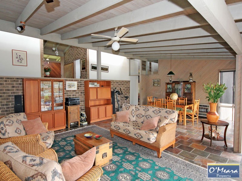 2 Tareebin Road, Nelson Bay NSW 2315