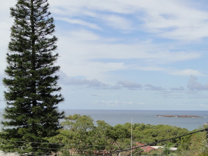 16  Lentara Street, Fingal Bay NSW 2315