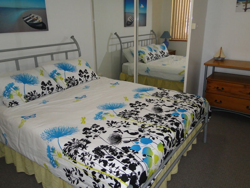 1/4 Shoal Bay Avenue, Shoal Bay NSW 2315
