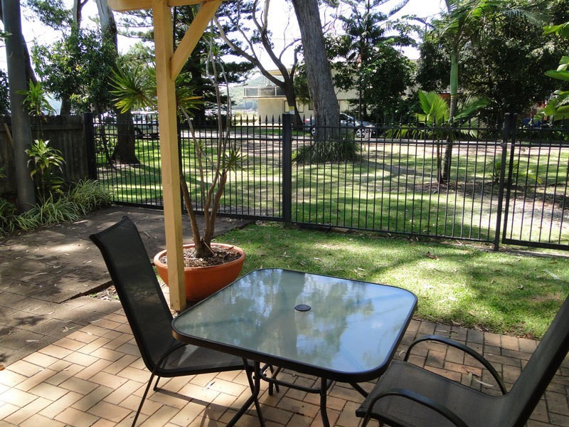 1/4 Shoal Bay Avenue, Shoal Bay NSW 2315