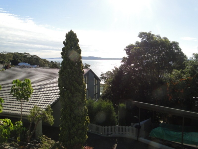 1 Kerrie Close, Nelson Bay NSW 2315