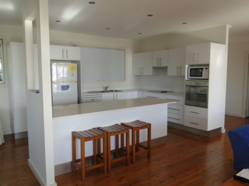 1 Kerrie Close, Nelson Bay NSW 2315