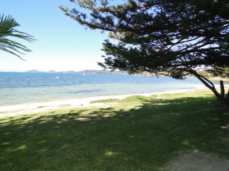 2/37 Soldiers Point Road, Soldiers Point NSW 2317