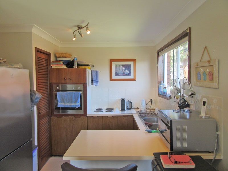 2/11 Armidale Avenue, Nelson Bay NSW 2315
