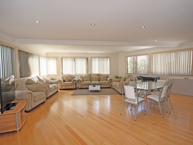 6 Dixon Drive, Nelson Bay NSW 2315