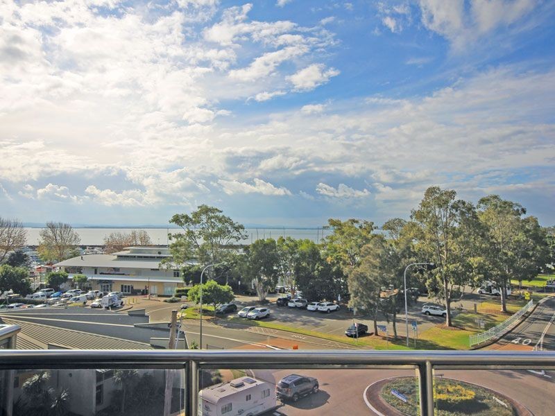 2/71 Victoria Parade, Nelson Bay NSW 2315