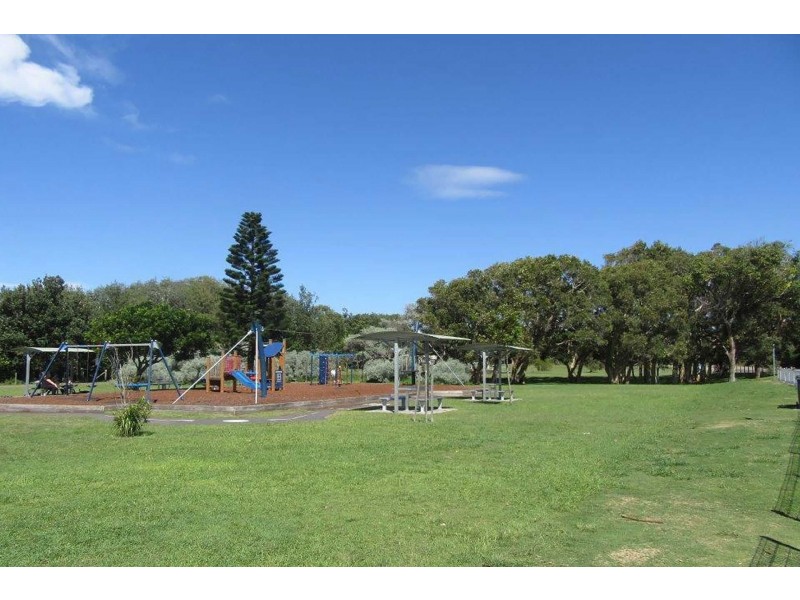 2/43 Shoreline Drive, Fingal Bay NSW 2315