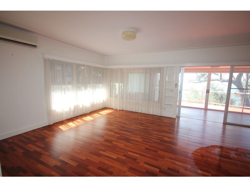 10 Thurlow Avenue, Nelson Bay NSW 2315