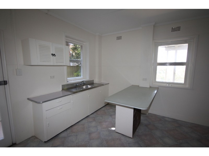 10 Thurlow Avenue, Nelson Bay NSW 2315