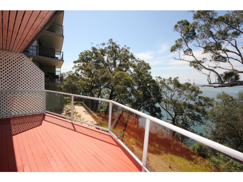 10 Thurlow Avenue, Nelson Bay NSW 2315
