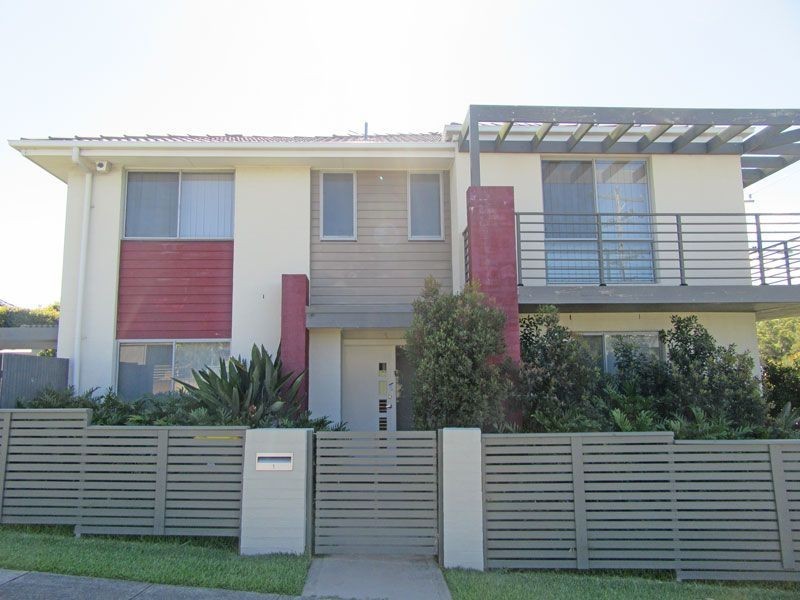 1 Hardy Street, Nelson Bay NSW 2315