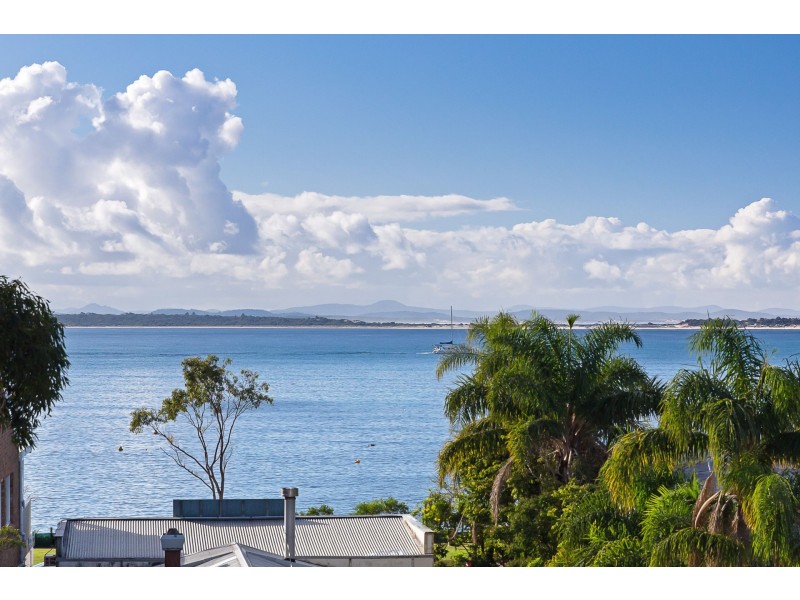 301/6-8 Bullecourt Street, Shoal Bay NSW 2315