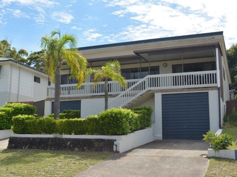21 Victor Parade, Shoal Bay NSW 2315
