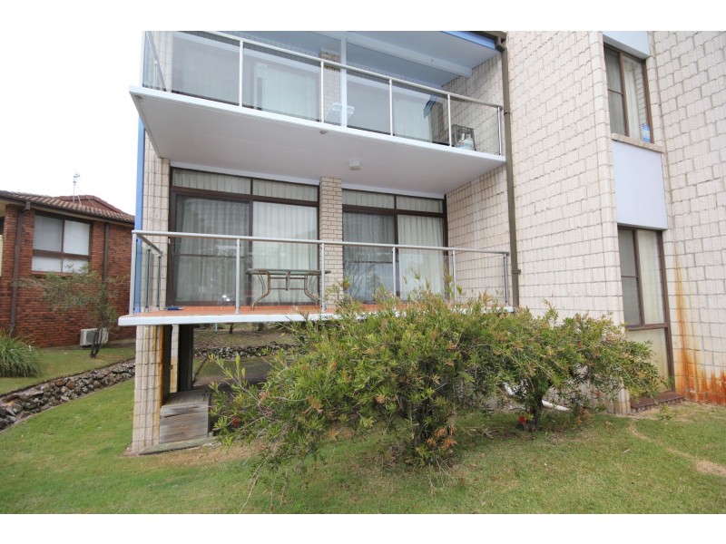 2/8-10 Columbia Close, Nelson Bay NSW 2315