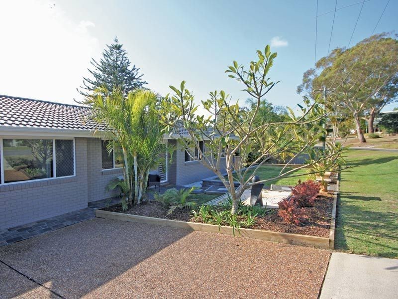 33 Moorooba Crescent, Nelson Bay NSW 2315