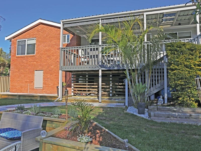 33 Moorooba Crescent, Nelson Bay NSW 2315