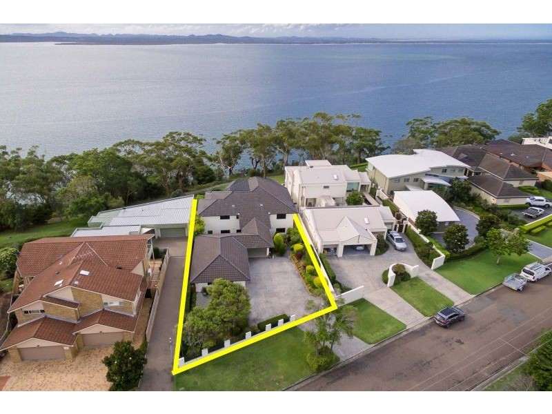 26 Thurlow Avenue, Nelson Bay NSW 2315