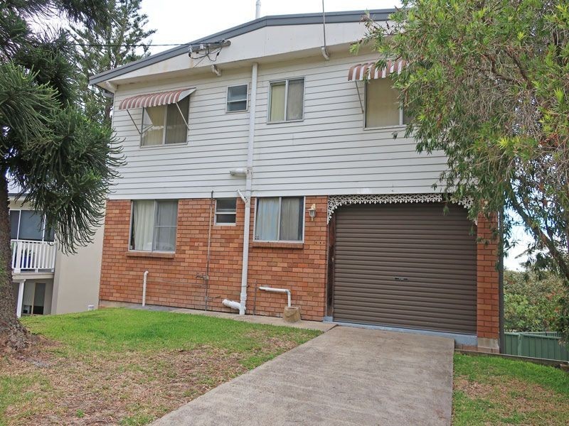 11 Lentara Street, Fingal Bay NSW 2315