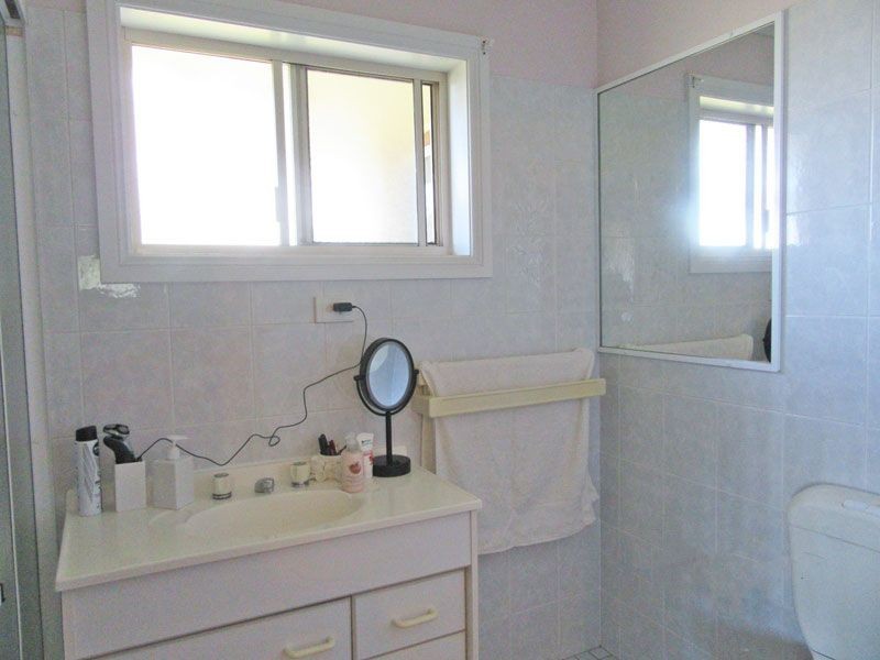 6 Redman Place, Soldiers Point NSW 2317