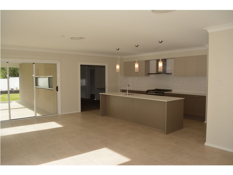 1 Albatross Avenue, Salamander Bay NSW 2317