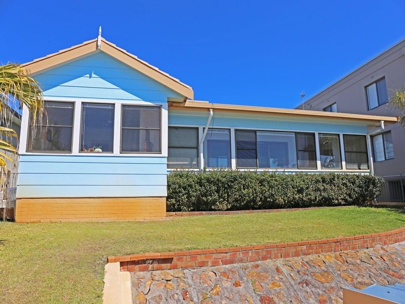 219 Soldiers Point Road, Salamander Bay NSW 2317