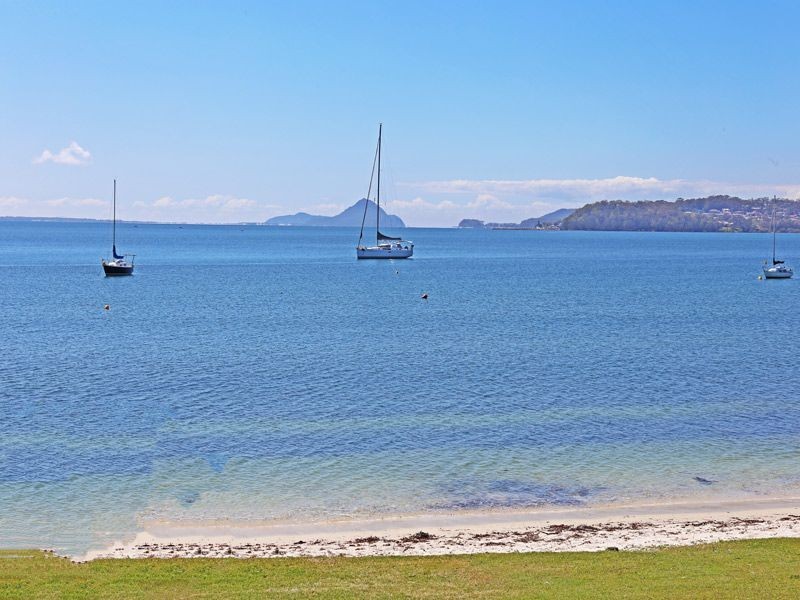 219 Soldiers Point Road, Salamander Bay NSW 2317