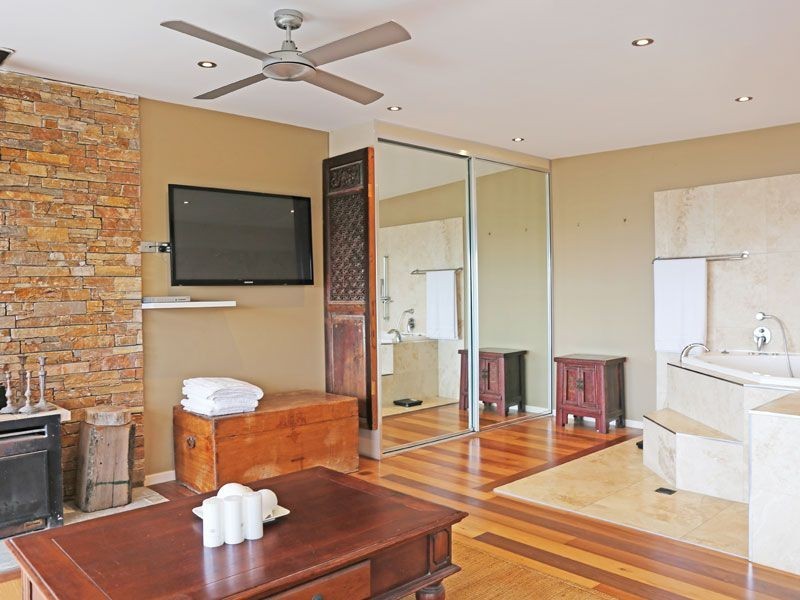 70 Thurlow Avenue, Nelson Bay NSW 2315